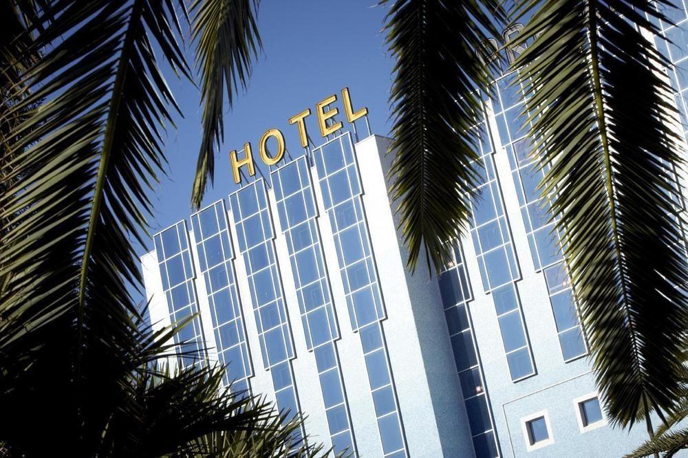 Greet Hotel Nice Aeroport Promenade Des Anglais Exteriör bild