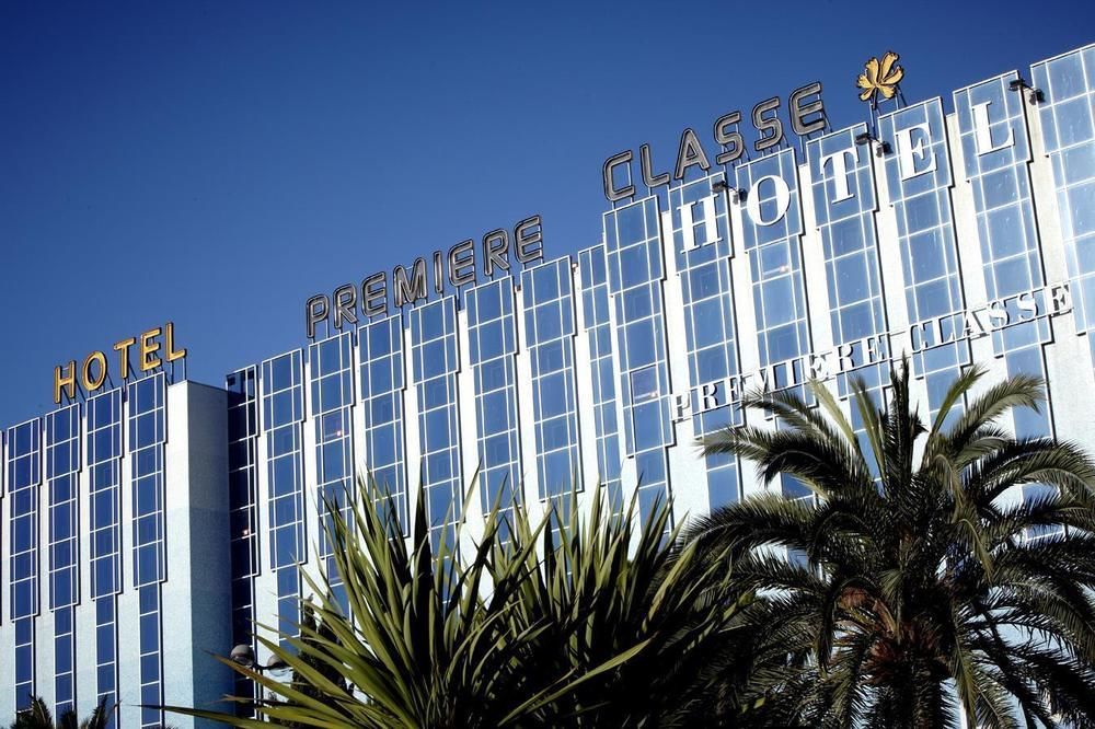 Greet Hotel Nice Aeroport Promenade Des Anglais Exteriör bild