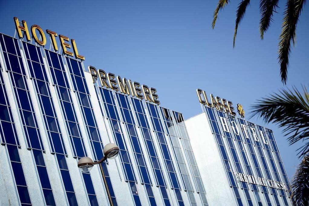 Greet Hotel Nice Aeroport Promenade Des Anglais Exteriör bild